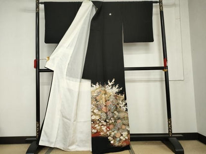 平和屋着物●豪華黒留袖　泰常　吉祥草花文　暈し染め　金銀彩　正絹　逸品　AABN0645cs