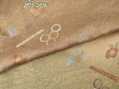 平和屋着物●訪問着　刺繍　吉祥花松文　暈し染め　金彩　正絹　逸品　AABN0659cs