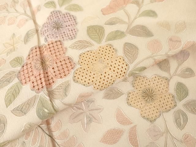 平和屋着物●中国三大刺繍　汕頭刺繍　スワトウ刺繍　総刺繍　訪問着　草花文　暈し染め　正絹　逸品　AABN0671cs