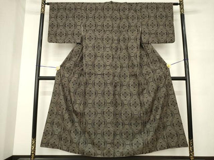平和屋着物●本場大島紬　7マルキ　菱文　正絹　逸品　AABN0731ck