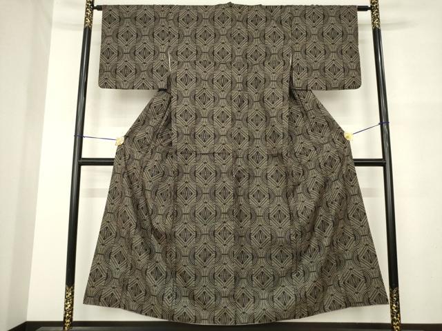 平和屋着物●本場大島紬　7マルキ　菱文　正絹　逸品　AABN0731ck