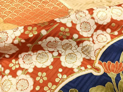 平和屋着物●豪華振袖　駒刺繍　雲重ね花文　金彩　正絹　逸品　AABN1617ph