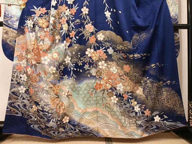 平和屋着物●豪華振袖　草花文　暈し染め　金彩　正絹　逸品　AABN1656ph