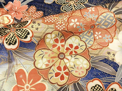 平和屋着物●豪華振袖　草花文　暈し染め　金彩　正絹　逸品　AABN1656ph