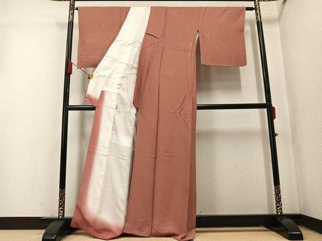 平和屋着物●上質な色無地　立波地紋　洗朱色　正絹　逸品　未使用　AABN1664ph