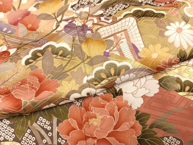 平和屋着物●豪華振袖　駒刺繍　雪輪花蝶文　金彩　正絹　逸品　AABN1665ph