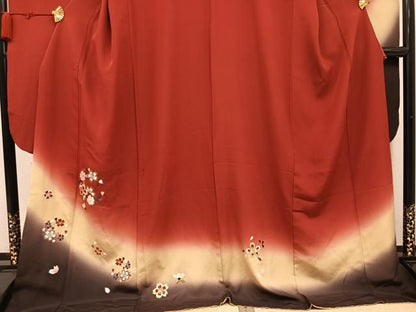 平和屋着物●豪華振袖　総刺繍　駒刺繍　舞桜文　暈し染め　ロング丈　正絹　逸品　AABN1670ph