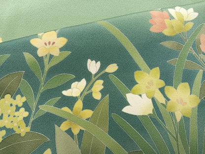平和屋着物●訪問着　友禅　作家物　峰山　草花文　暈し染め　正絹　逸品　AABN1685ph