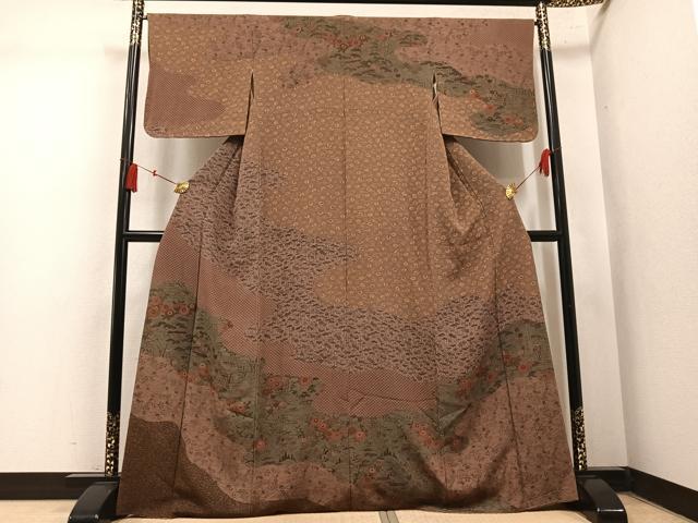 平和屋着物●人間国宝・南部芳松の息子 伝統工芸伝承者彫刻・南部幸雄　型染　訪問着　風景草花文　鬼しぼ縮緬　正絹　逸品　AABN1691ph