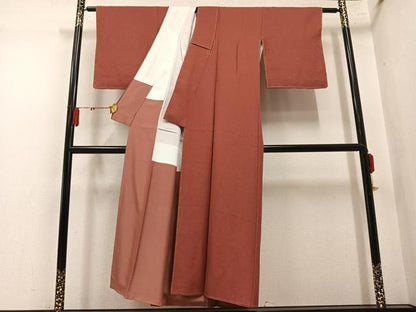 平和屋着物●上質な色無地　霞地紋　茶色　正絹　逸品　未使用　AABN1721ph