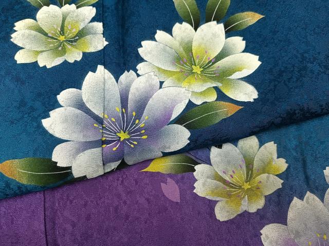 平和屋着物●豪華振袖　舞花文　暈し染め　正絹　逸品　AABN1724ph