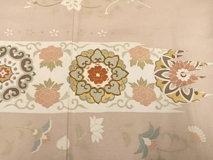 平和屋着物●訪問着　駒刺繍　花唐草文　金彩　三越扱い　正絹　逸品　AABN2990ph