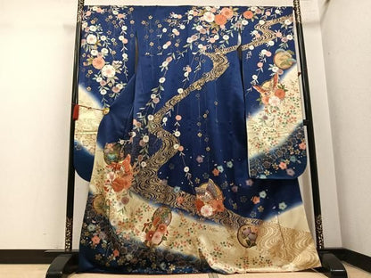 平和屋着物●豪華振袖　駒刺繍　花蝶文　暈し染め　金彩　正絹　逸品　AABN2995ph