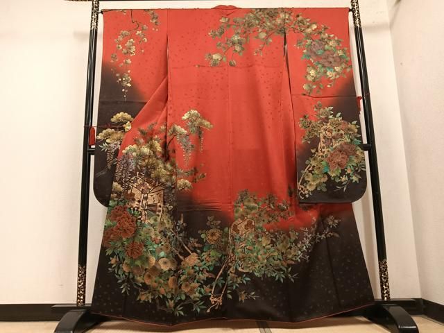 平和屋着物●豪華振袖　御所車花文　暈し染め　金彩　金通し地　正絹　逸品　AABN3052ph