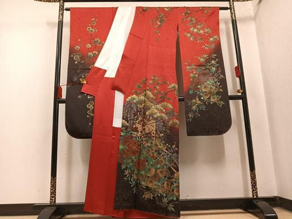 平和屋着物●豪華振袖　御所車花文　暈し染め　金彩　金通し地　正絹　逸品　AABN3052ph