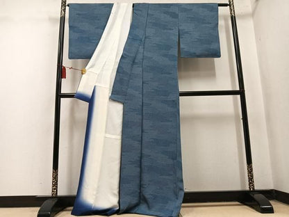平和屋着物●江戸小紋　本場大島紬　染大島　寄せ小紋柄　正絹　逸品　AABN3057ph
