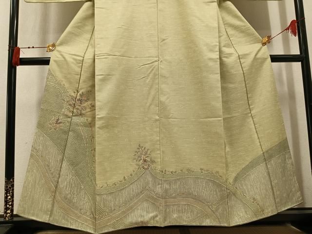 平和屋着物●中国三大刺繍　スワトウ刺繍　汕頭刺繍　総刺繍　訪問着　紬地　更紗文　正絹　逸品　AABN3065ph