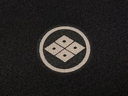 平和屋着物●松尾光琳　黒留袖　駒刺繍　人物風景桜文　金彩　正絹　逸品　AABN3092ph