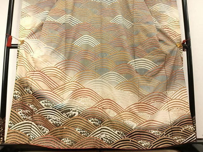 平和屋着物●豪華振袖　立波花文　暈し染め　金彩　正絹　逸品　AABN3584fy