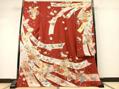 平和屋着物●豪華振袖　駒刺繍　鞠　熨斗花文　金彩　正絹　逸品　AABN3587fy