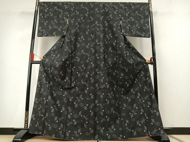 平和屋着物●上質な紬　勝虫　黒地　鈴乃屋扱い　正絹　逸品　AABN3599fy