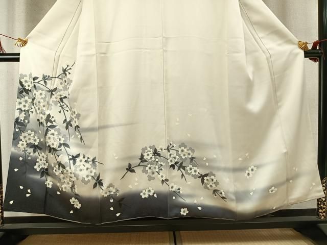平和屋着物●訪問着　枝桜文　暈し染め　銀彩　銀通し地　正絹　逸品　AABN3607fy
