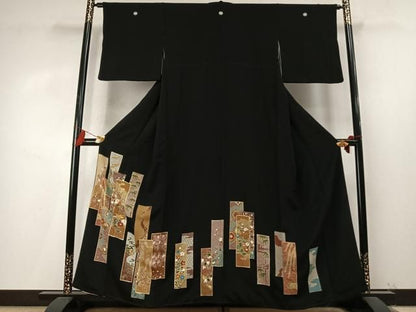 平和屋着物●豪華黒留袖　駒刺繍　色紙重ね花文　金彩　三越扱い　正絹　逸品　AABN3623fy