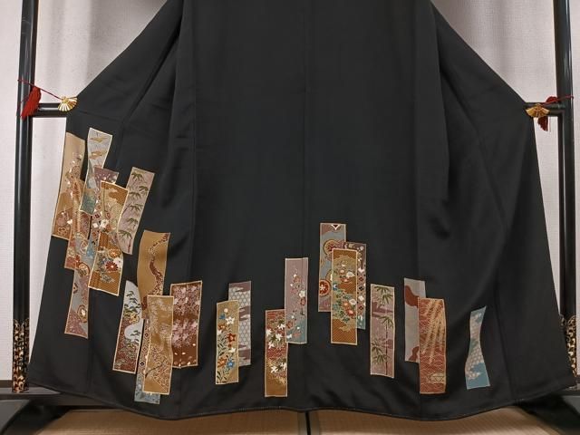 平和屋着物●豪華黒留袖　駒刺繍　色紙重ね花文　金彩　三越扱い　正絹　逸品　AABN3623fy