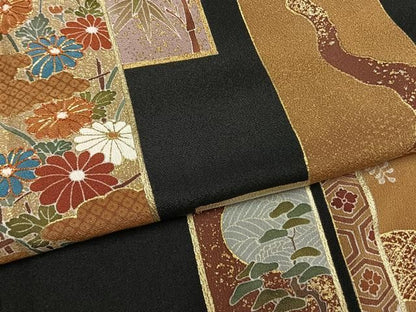平和屋着物●豪華黒留袖　駒刺繍　色紙重ね花文　金彩　三越扱い　正絹　逸品　AABN3623fy