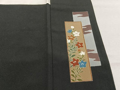 平和屋着物●豪華黒留袖　駒刺繍　色紙重ね花文　金彩　三越扱い　正絹　逸品　AABN3623fy