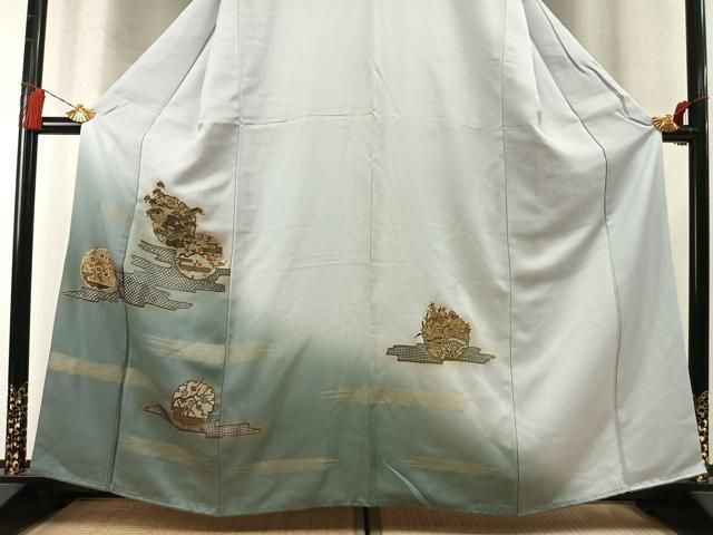 平和屋着物●中国三大刺繍　スワトウ刺繍　汕頭刺繍　総刺繍　訪問着　雪輪風景花文　暈し染め　金糸　金彩　正絹　逸品　AABN3669fy
