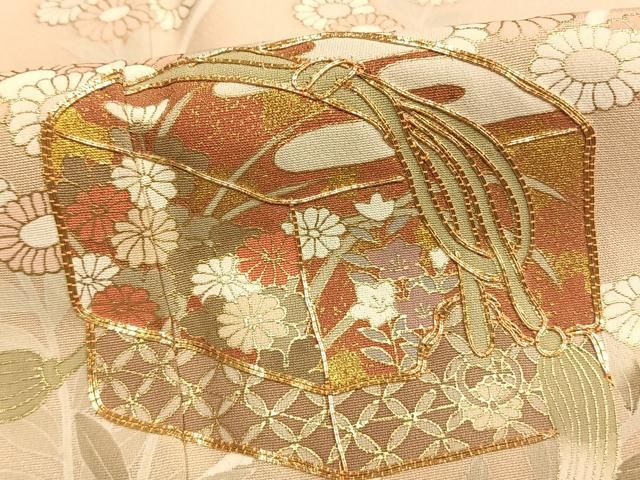 平和屋着物●訪問着　駒刺繍　文箱花文　暈し染め　金彩　正絹　逸品　AABN3679fy