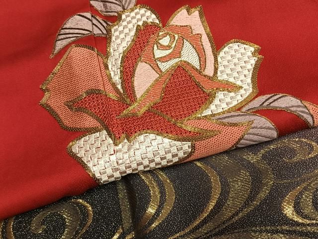 平和屋着物●中国三大刺繍　スワトウ刺繍　汕頭刺繍　振袖　駒刺繍　寿光織　流水花文　暈し染め　金糸　正絹　逸品　AABN3680fy