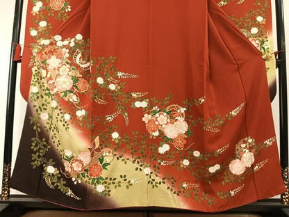 平和屋着物●豪華振袖　駒刺繍　花蝶文　暈し染め　金彩　正絹　逸品　AABN3682fy