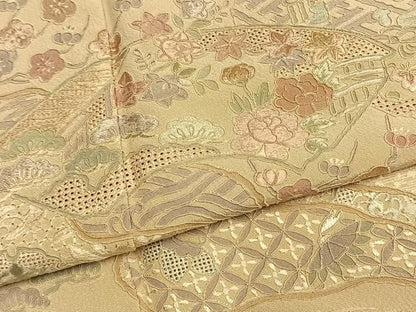 平和屋着物●中国三大刺繍　スワトウ刺繍　汕頭刺繍　総刺繍　訪問着　地紙花文　正絹　逸品　AABN3687fy