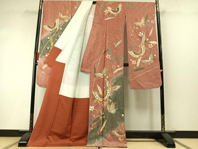 平和屋着物●豪華振袖　駒刺繍　花蝶文　暈し染め　金彩　銀通し地　ロング丈　正絹　逸品　AABN3690fy