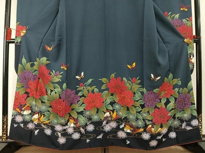 平和屋着物●豪華振袖　鴛鴦花蝶文　金彩　正絹　逸品　AABN3693fy