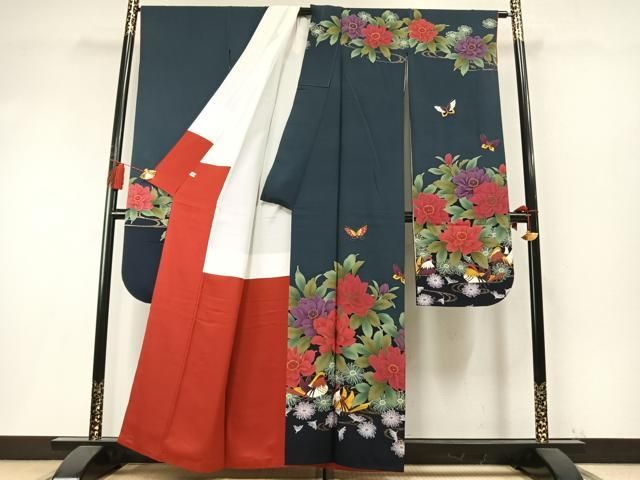 平和屋着物●豪華振袖　鴛鴦花蝶文　金彩　正絹　逸品　AABN3693fy