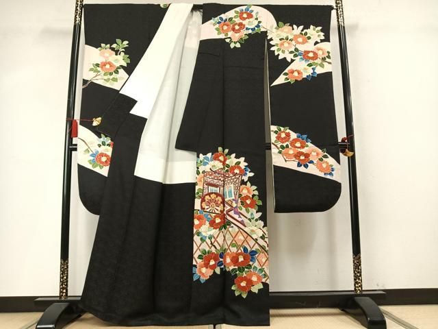 平和屋着物●豪華振袖　御所車花文　黒地　金彩　正絹　逸品　AABN3721fy