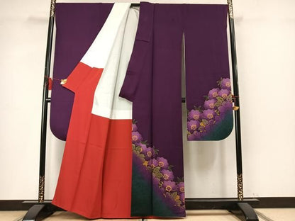 平和屋着物●豪華振袖　駒刺繍　草花文　暈し染め　銀彩　正絹　逸品　AABN3743fy