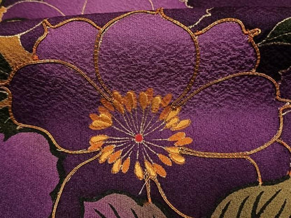 平和屋着物●豪華振袖　駒刺繍　草花文　暈し染め　銀彩　正絹　逸品　AABN3743fy