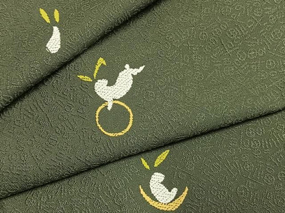 平和屋着物●上質な小紋　総刺繍　兎　正絹　逸品　AABN3746fy