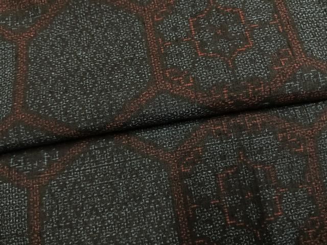 平和屋着物●本場結城紬　重要無形文化財　100亀甲　亀甲花文　正絹　逸品　AABN3747fy
