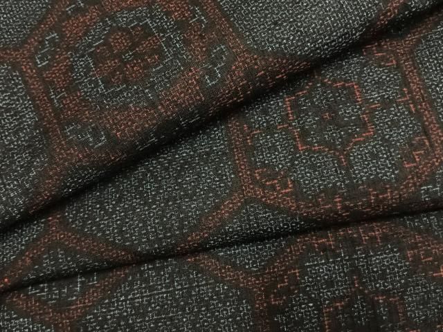 平和屋着物●本場結城紬　重要無形文化財　100亀甲　亀甲花文　正絹　逸品　AABN3747fy