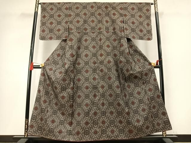 平和屋着物●本場大島紬　龍郷絣　正絹　逸品　AABN3754fy