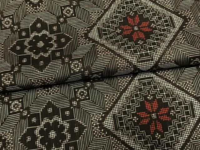 平和屋着物●本場大島紬　龍郷絣　正絹　逸品　AABN3754fy