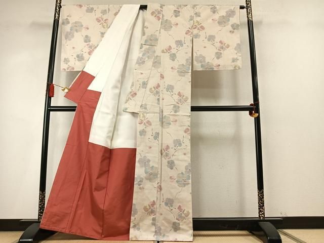 平和屋着物●小千谷紬　花蝶文　証紙付き　正絹　逸品　未使用　AABN3780fy