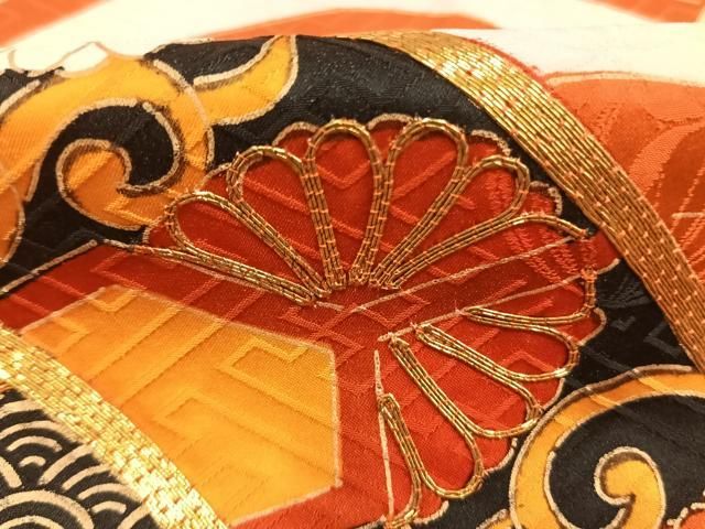 平和屋着物●豪華振袖　駒刺繍　源氏車花文　正絹　逸品　AABN3843fy