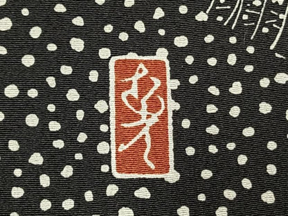 平和屋着物●訪問着　作家物　御所車扇面楽器花文　黒地　正絹　逸品　AABN3849fy
