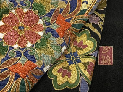 平和屋着物●豪華黒留袖　作家物　駒刺繍　吉祥花文　金糸　金彩　正絹　逸品　AABN3862fy